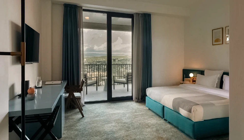 هتل کاستور اند پولوکس تفلیس